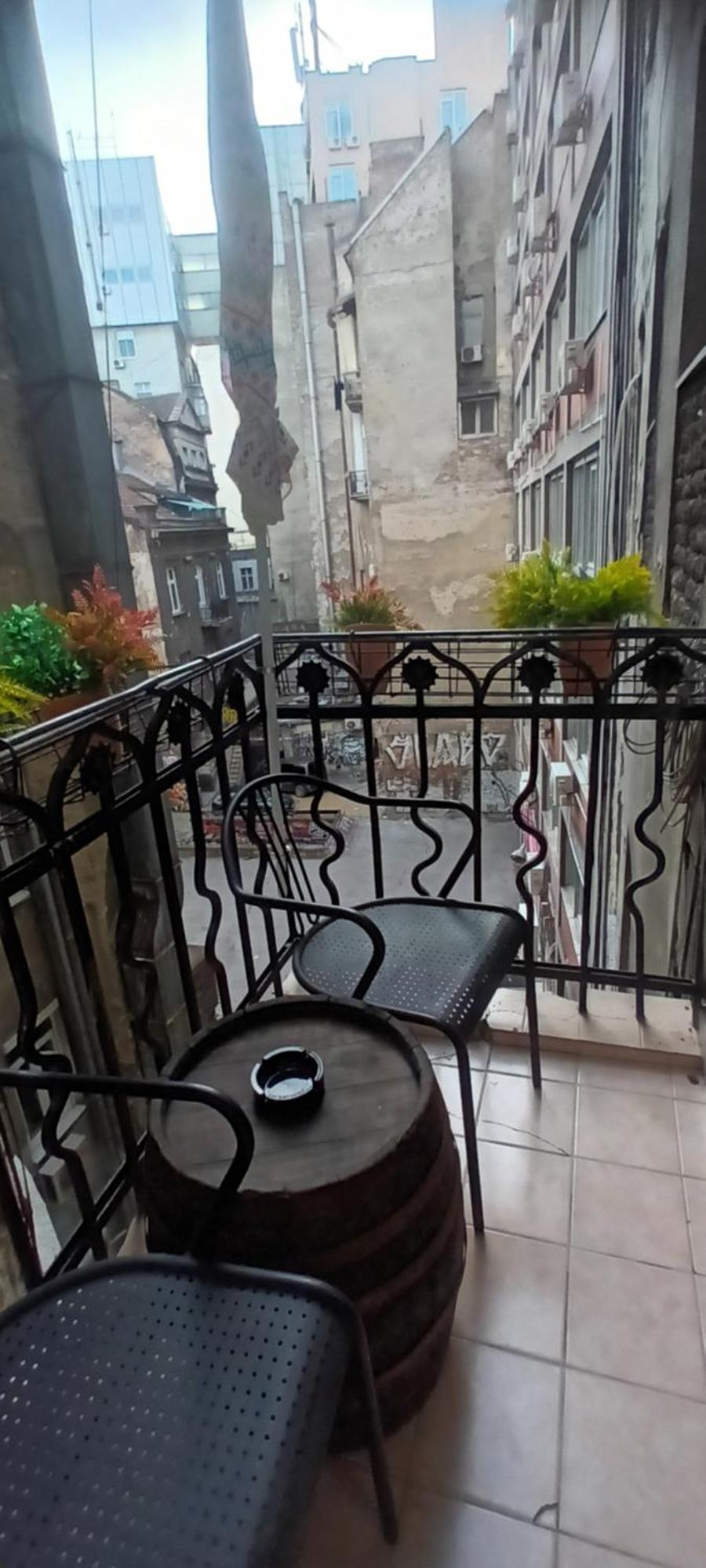 Authentic Belgrade Centre Apartments For Large Groups, Republic Square - Up To 47 People In 5 Apartments Værelse billede