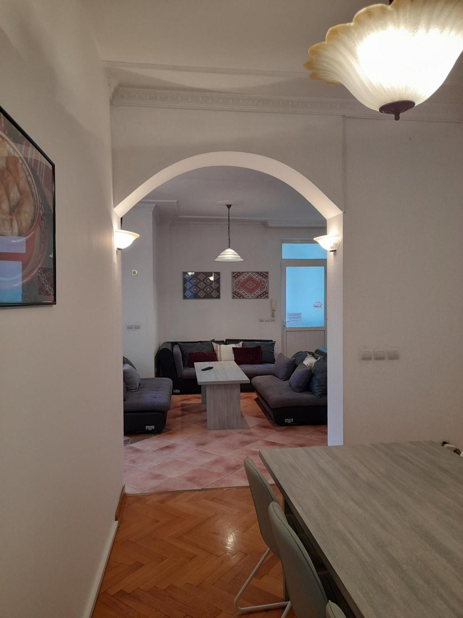 Authentic Belgrade Centre Apartments For Large Groups, Republic Square - Up To 47 People In 5 Apartments Værelse billede